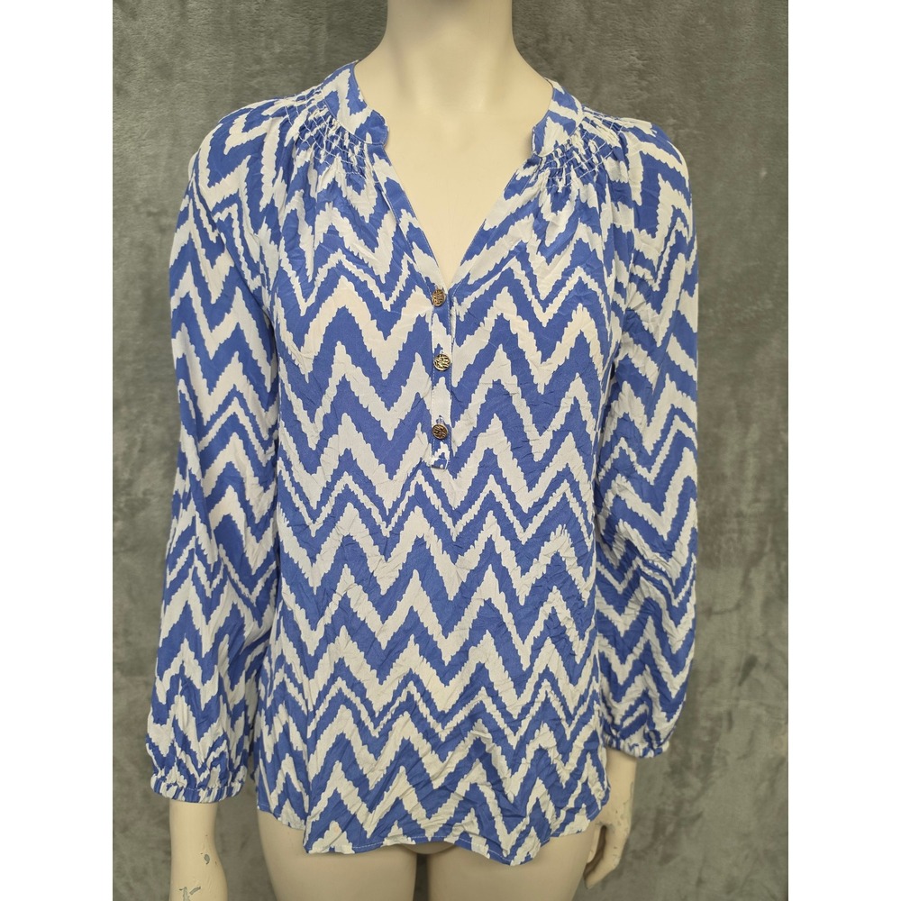 Lilly Pulitzer Blue White Chevron Ikat 100% Silk Smocked Henley Blouse Small